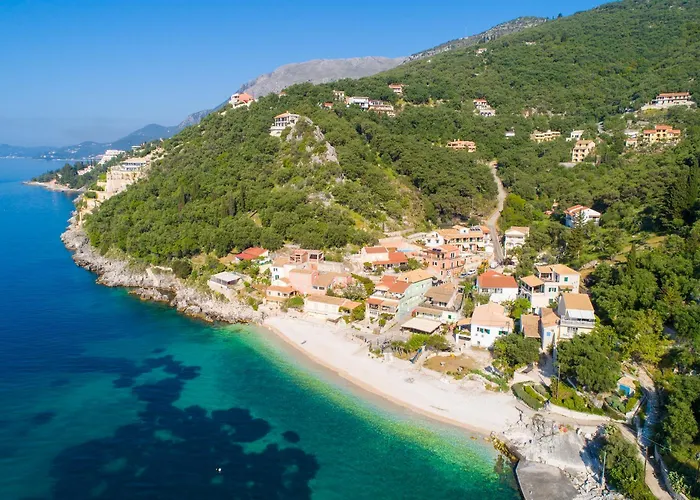 Stavroula